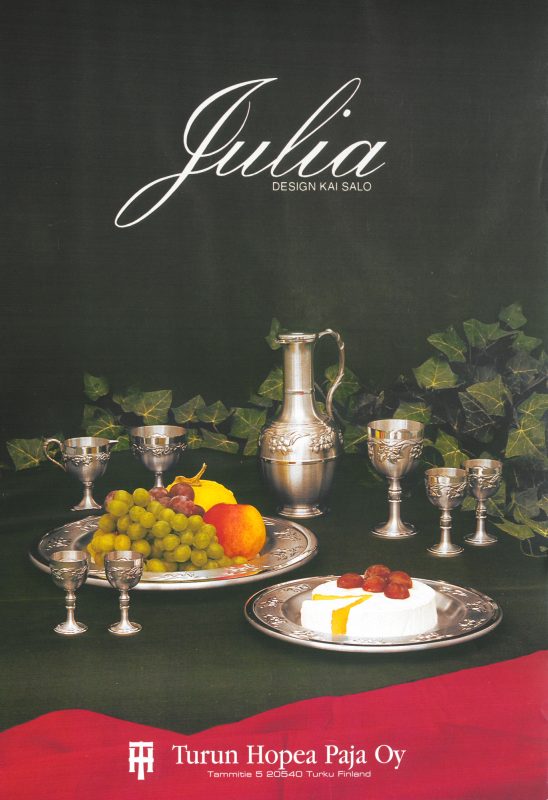Julia-tina-astiasto